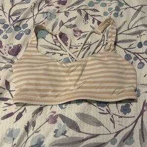 Lululemon Free to Be Sports Bra